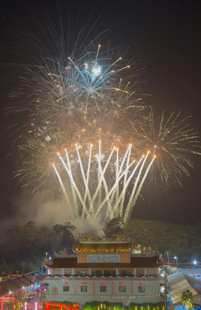 Chinese New Year Celebration 2025 fireworks